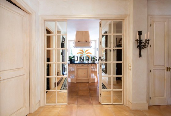 Villa · Herverkoop - Marbella · Málaga · Spanje