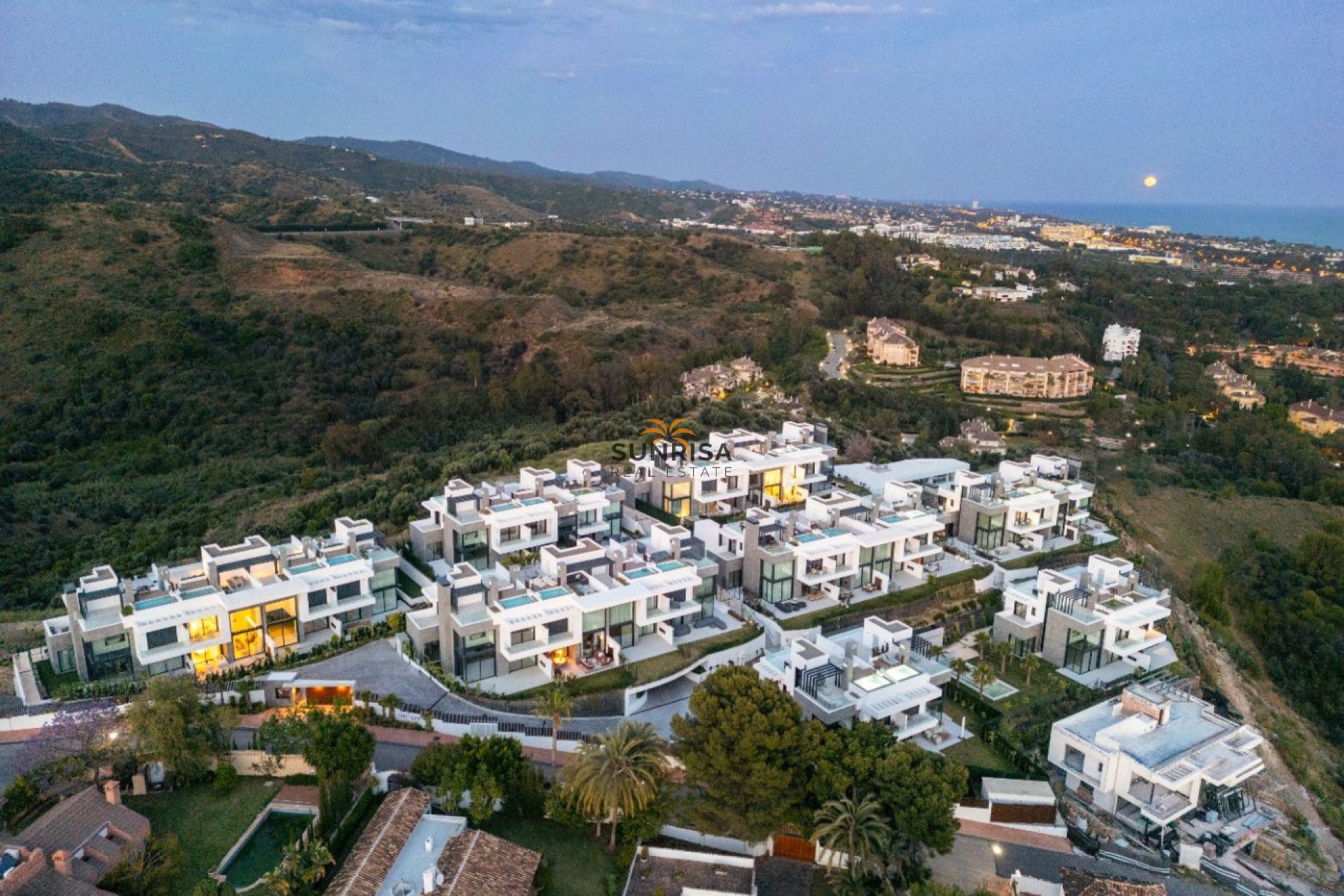 Obra nueva - Villa - Marbella