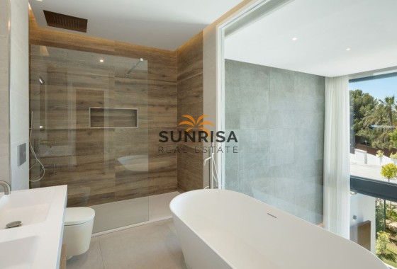 Villa · Nouvelle construction - Marbella · Rio Real · Málaga · Espagne