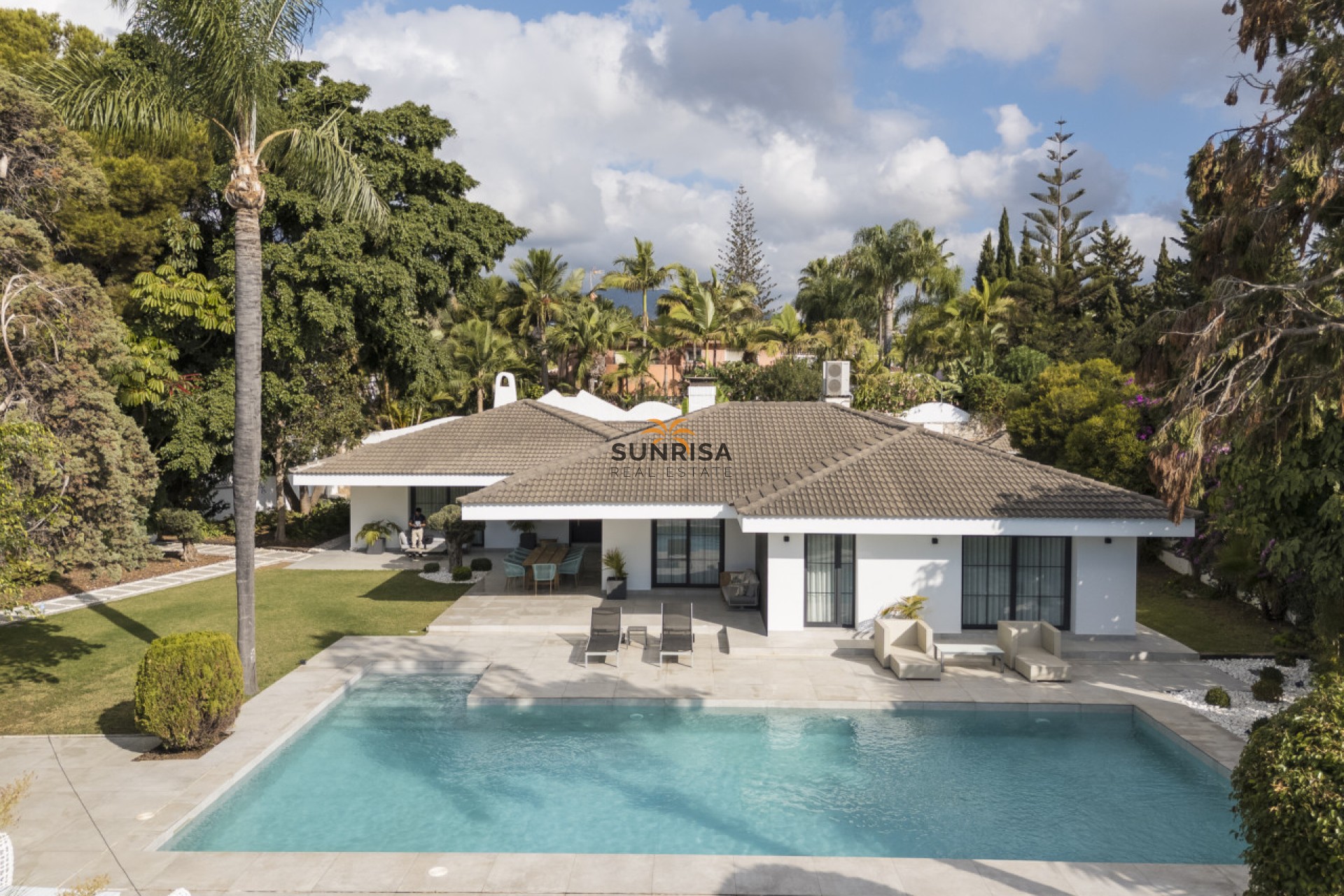 Herverkoop - Villa - Marbella