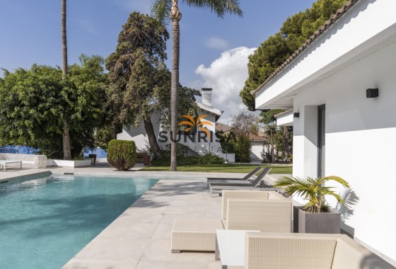 Villa · Herverkoop - Marbella · Rio Real · Málaga · Spanje