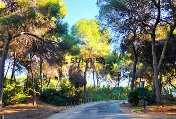 Villa · Revente - Orihuela Costa · Campoamor · Alicante · Espagne