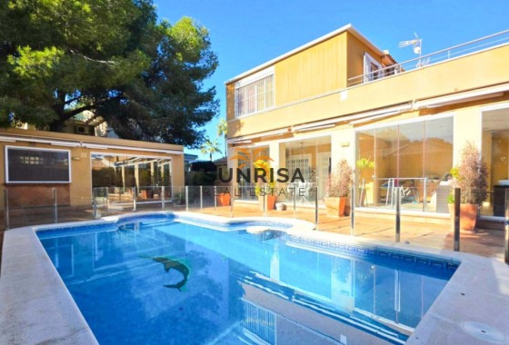 Villa · Revente - Orihuela Costa · Campoamor · Alicante · Espagne