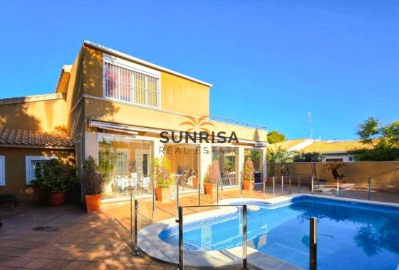Villa · Revente - Orihuela Costa · Campoamor · Alicante · Espagne