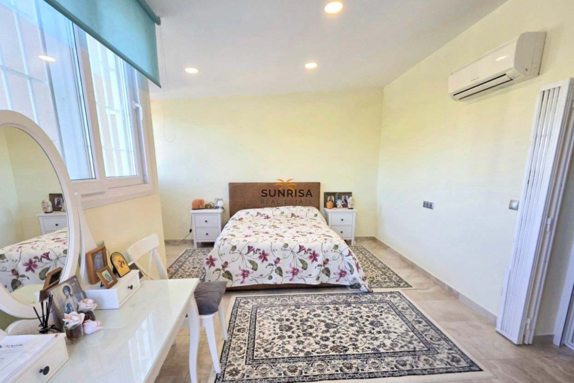Revente - Villa - Orihuela Costa