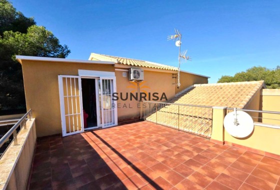 Villa · Revente - Orihuela Costa · Campoamor · Alicante · Espagne