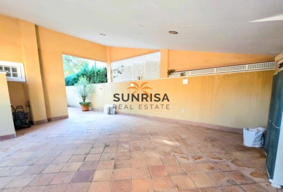 Villa · Revente - Orihuela Costa · Campoamor · Alicante · Espagne