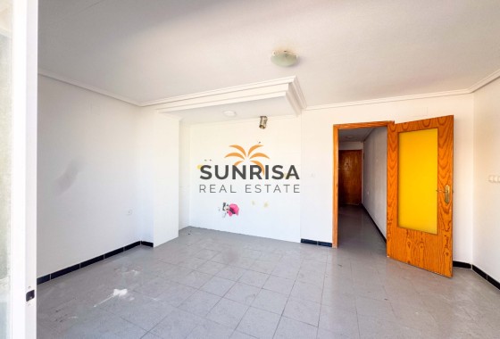 Apartamento · Reventa - Torrevieja · Playa de los Locos · Alicante · España