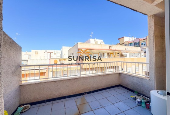 Apartamento · Reventa - Torrevieja · Playa de los Locos · Alicante · España