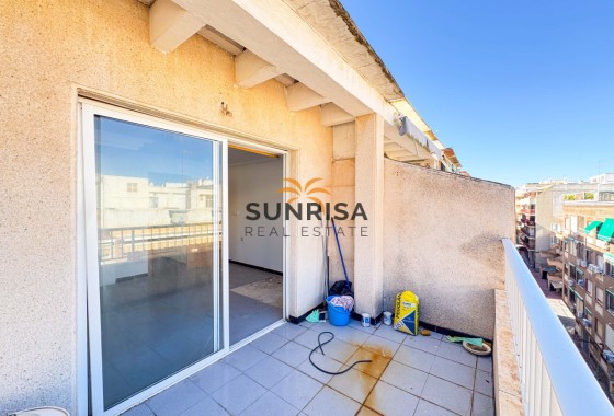 Apartamento · Reventa - Torrevieja · Playa de los Locos · Alicante · España