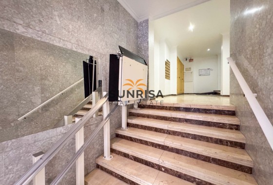 Apartamento · Reventa - Torrevieja · Playa de los Locos · Alicante · España