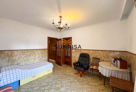 Villa · Herverkoop - Elda · Alicante · Spanje