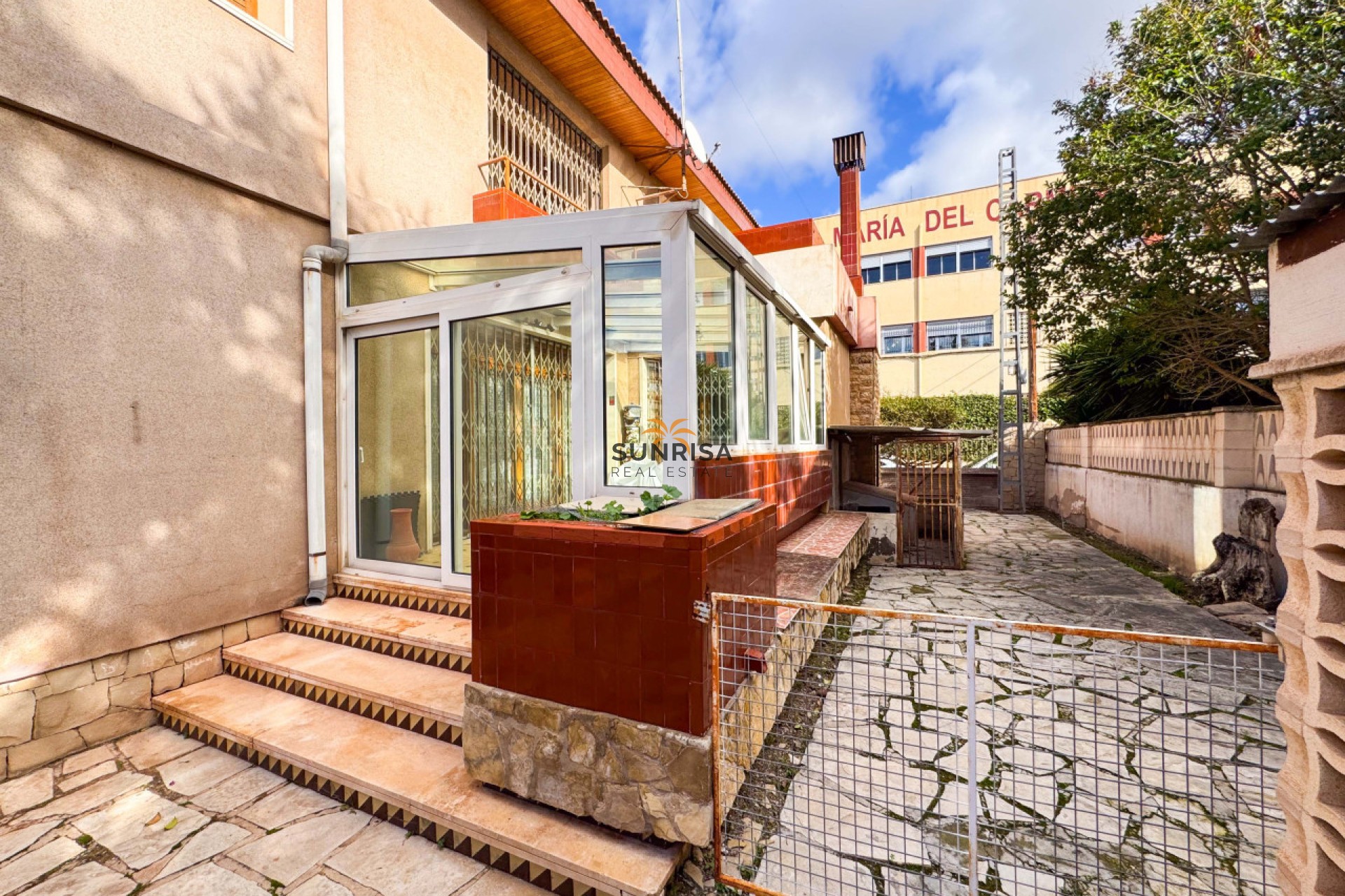 Herverkoop - Villa - Elda