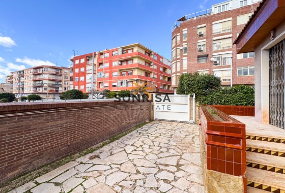 Villa · Herverkoop - Elda · Alicante · Spanje