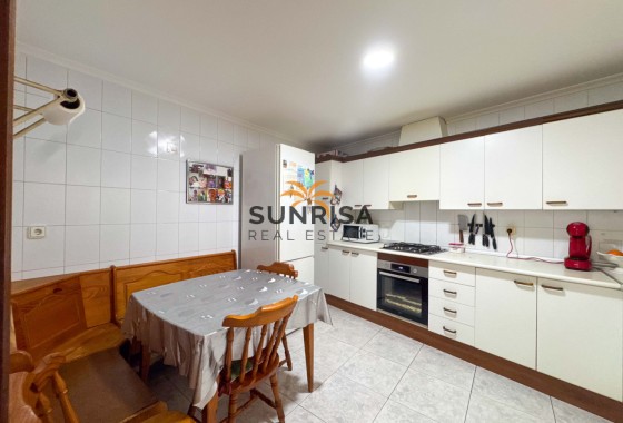 Apartment · Resale - Torrevieja · Centro · Alicante · Spain