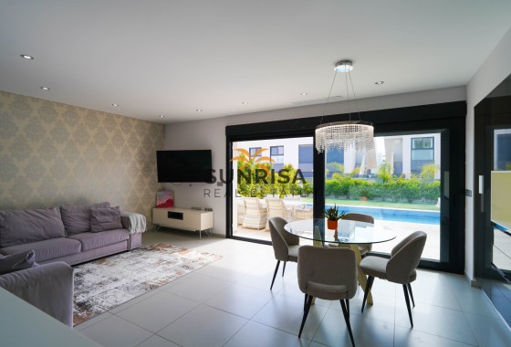 Villa · Reventa - Ciudad Quesada · Alicante · España