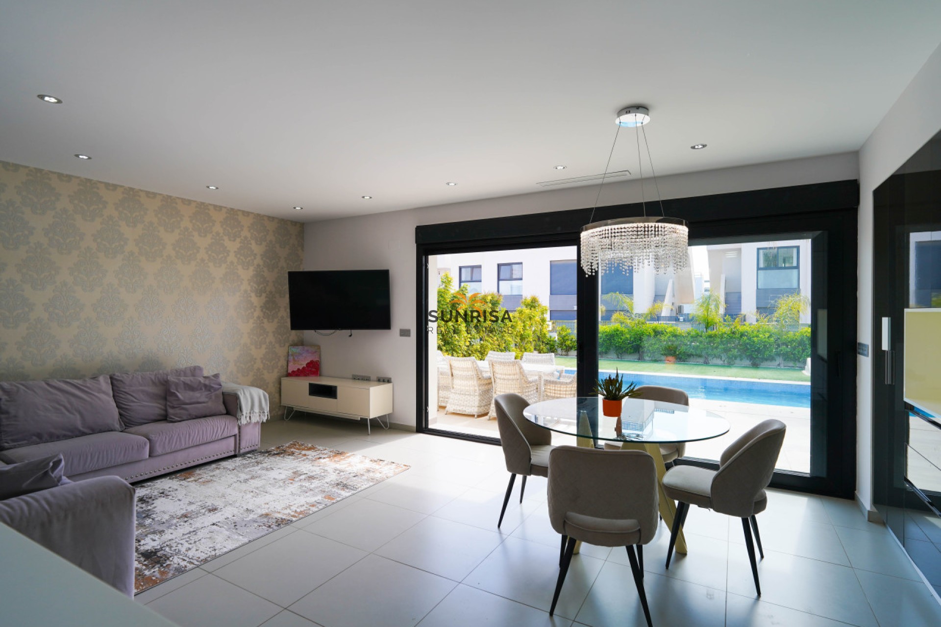 Resale - Villa - Ciudad Quesada