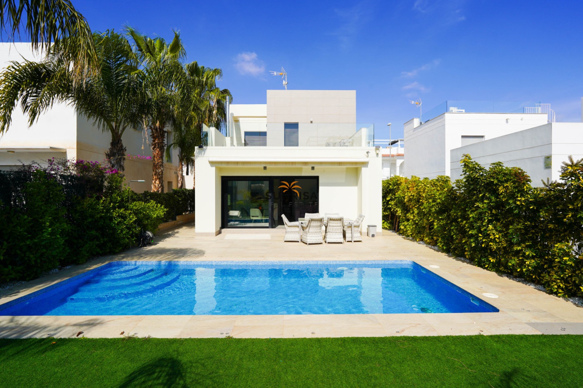 Resale - Villa - Ciudad Quesada