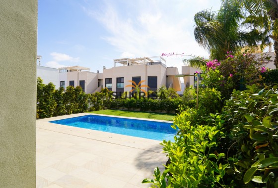 Villa · Reventa - Ciudad Quesada · Alicante · España
