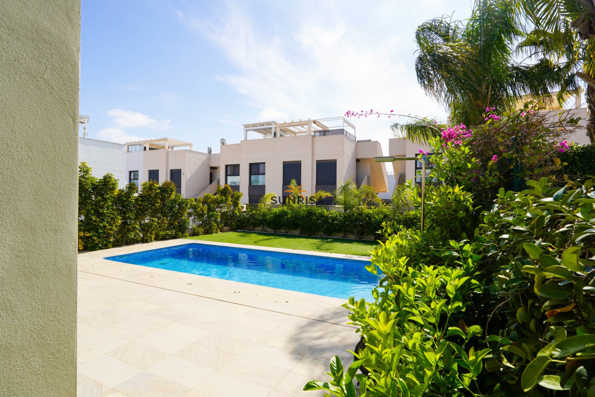 Resale - Villa - Ciudad Quesada