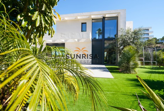 Villa · Reventa - Orihuela Costa · Las Colinas Golf · Alicante · España