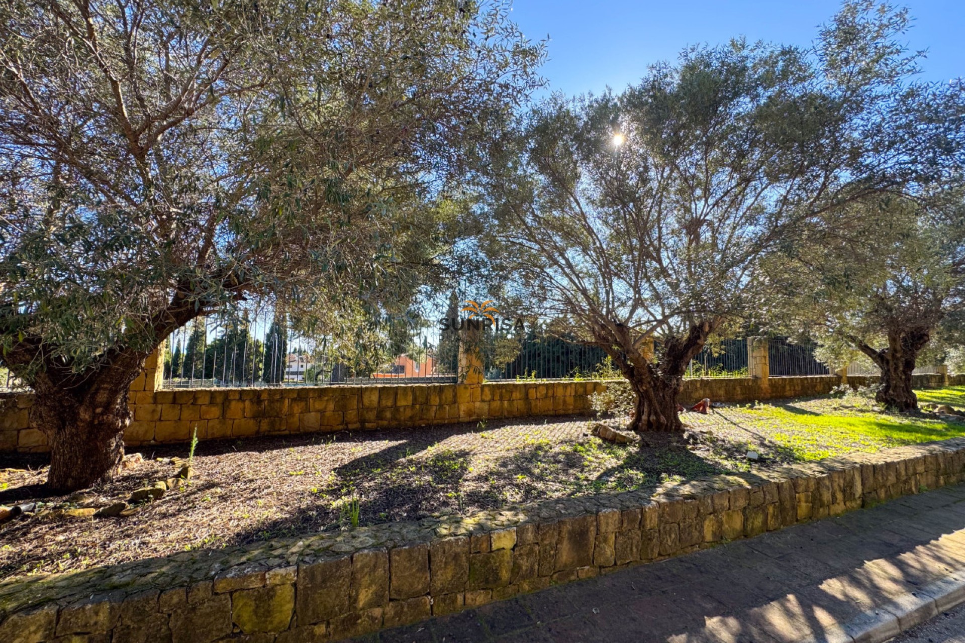 Herverkoop - Grond - Marbella