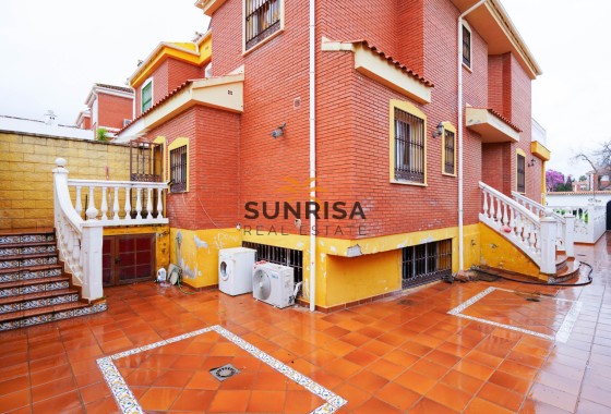 Villa · Resale - Málaga · Spain