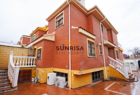 Villa · Resale - Málaga · Spain