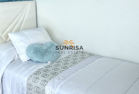 Appartement · Revente - Torrevieja · Puerto Romano · Alicante · Espagne