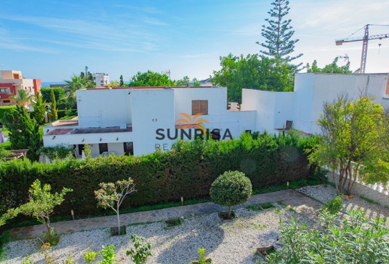Villa · Resale - Torrevieja · Torrelamata - La Mata · Alicante · Spain
