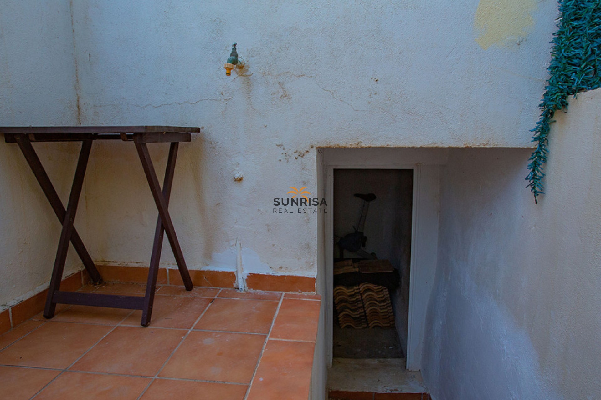 Resale - Villa - Torrevieja