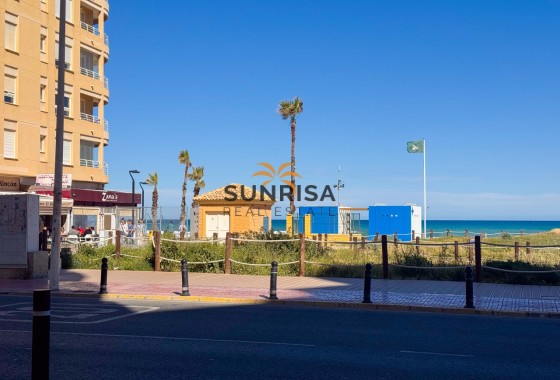 Appartement · Revente - Torrevieja · La Mata pueblo · Alicante · Espagne