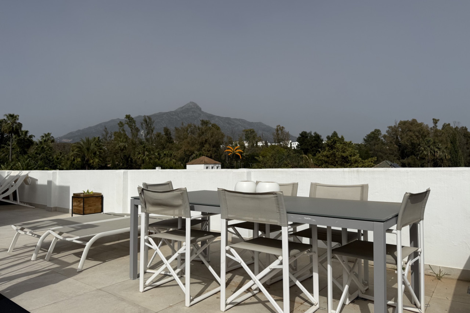 Reventa - Villa - Marbella