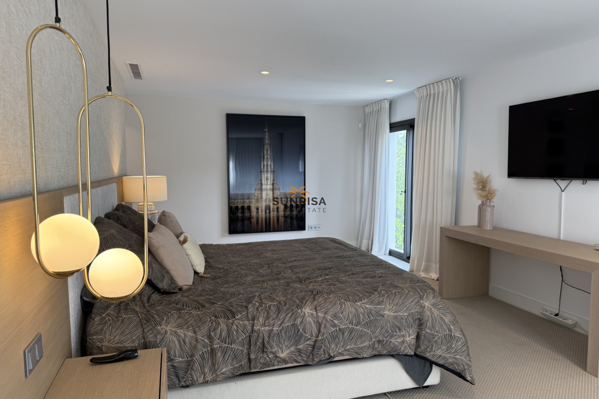 Reventa - Villa - Marbella