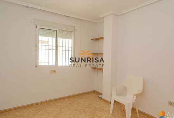 Apartamento · Reventa - Torrevieja · Centro · Alicante · España