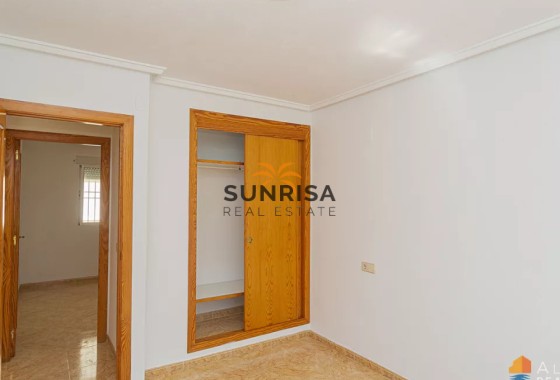 Apartamento · Reventa - Torrevieja · Centro · Alicante · España