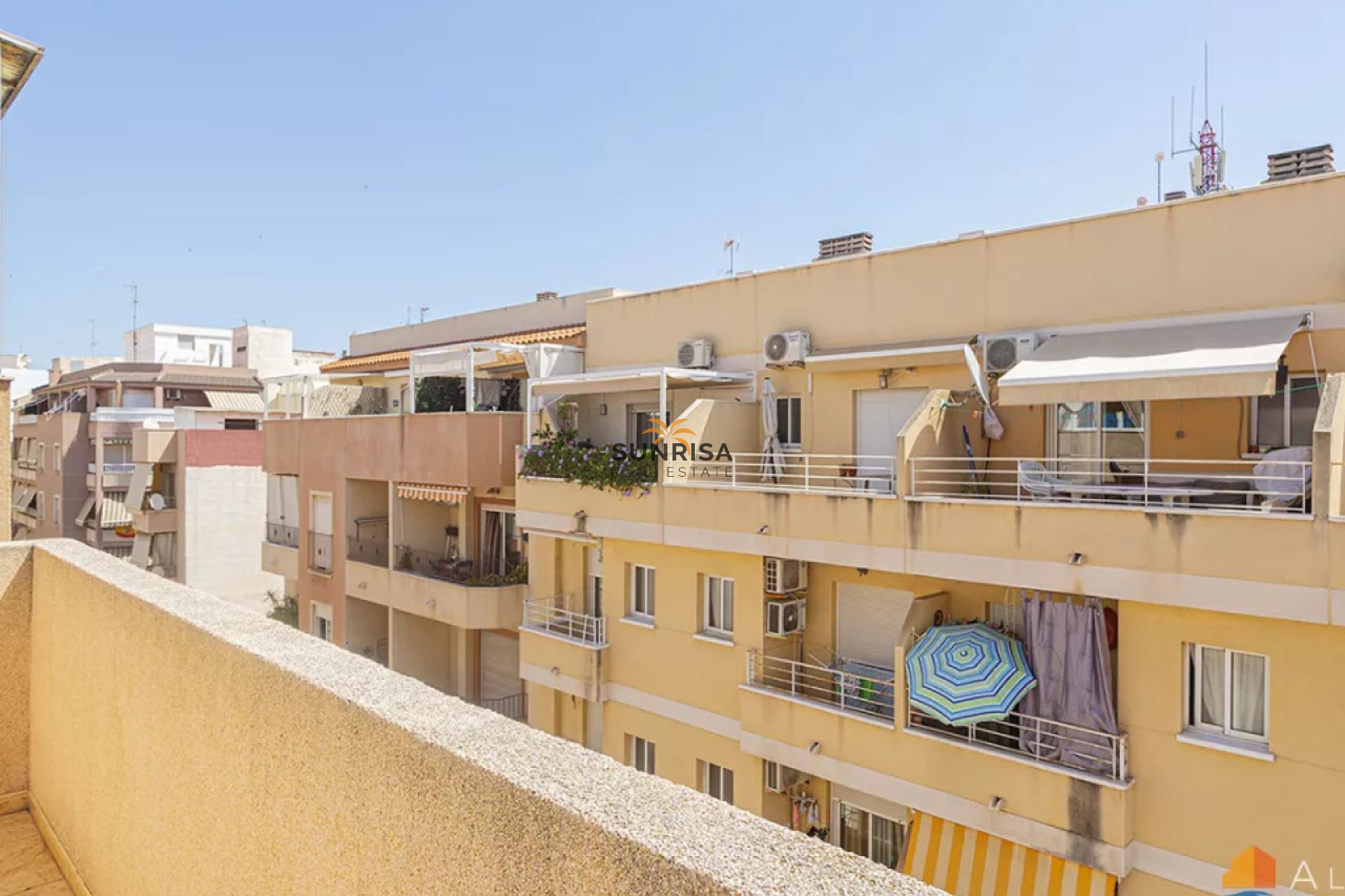 Resale - Apartment - Torrevieja