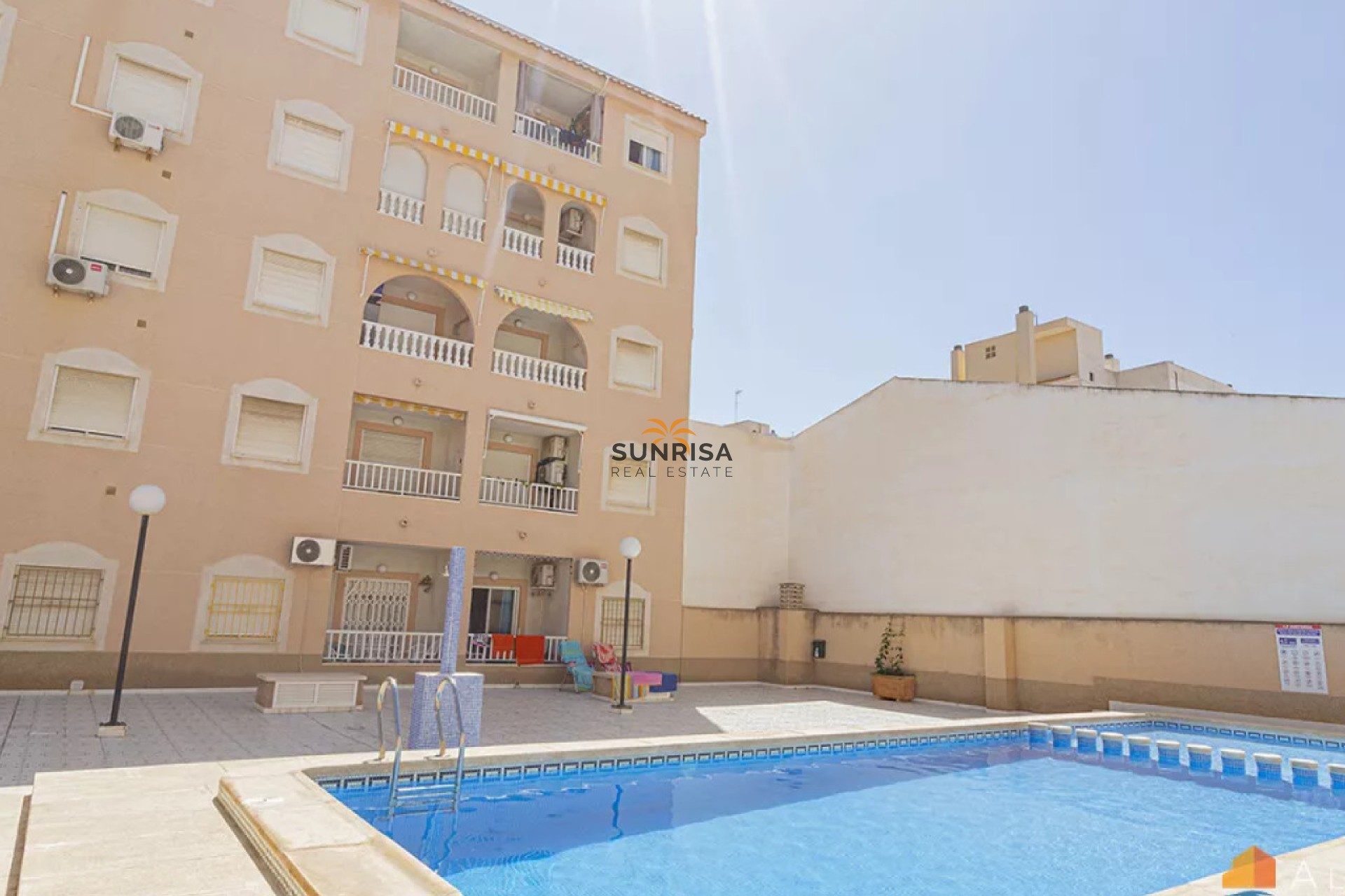 Resale - Apartment - Torrevieja