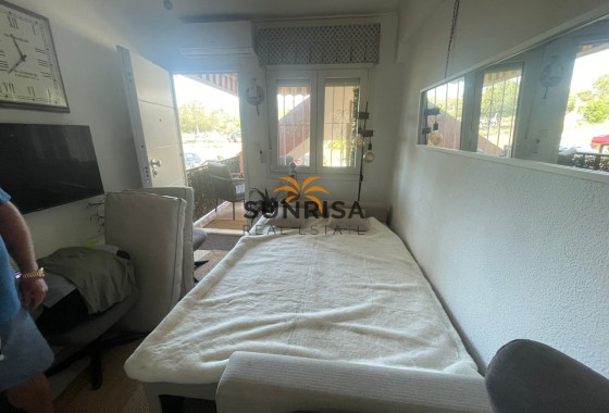 Villa · Reventa - Guardamar del Segura · Lomas de Polo-Pinomar · Alicante · España