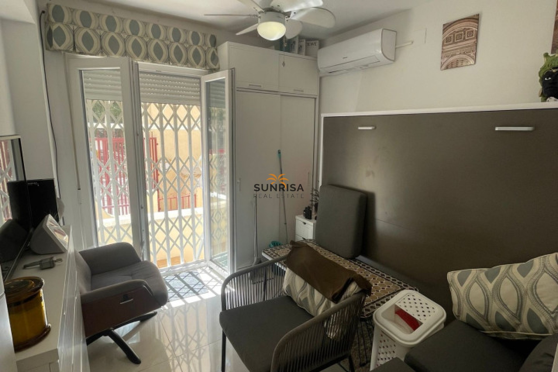 Reventa - Villa - Guardamar del Segura
