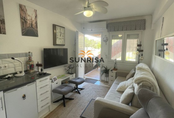 Villa · Reventa - Guardamar del Segura · Lomas de Polo-Pinomar · Alicante · España
