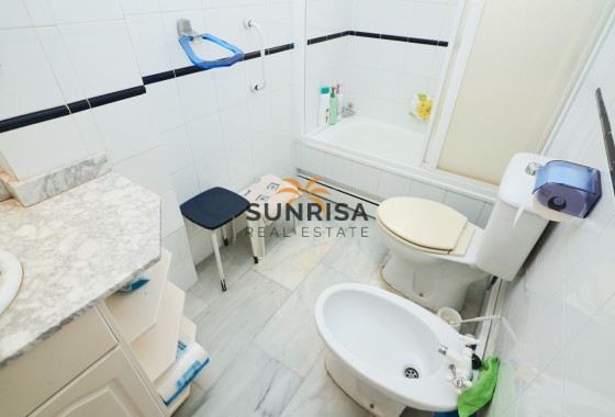 Appartement · Revente - Torrevieja · Playa de los Locos · Alicante · Espagne