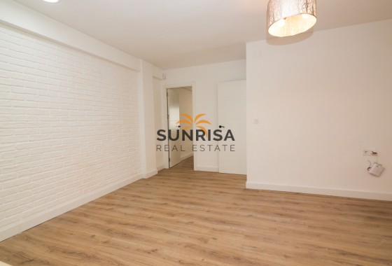 Apartamento · Reventa - Torrevieja · Centro · Alicante · España
