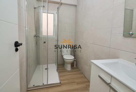 Apartamento · Reventa - Torrevieja · Centro · Alicante · España