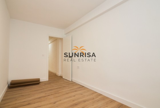 Apartamento · Reventa - Torrevieja · Centro · Alicante · España