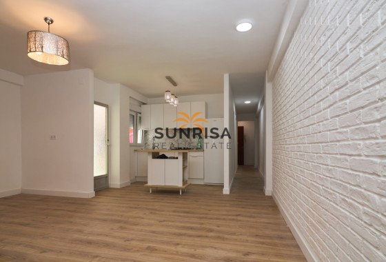 Apartamento · Reventa - Torrevieja · Centro · Alicante · España