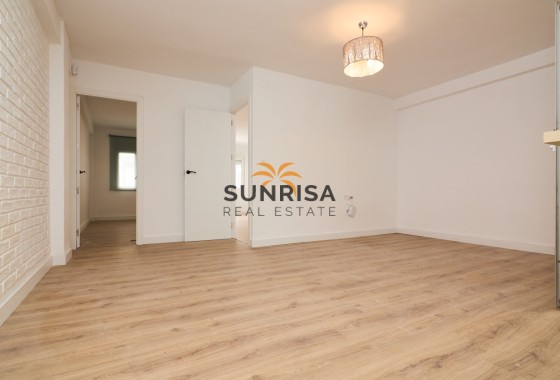 Apartamento · Reventa - Torrevieja · Centro · Alicante · España