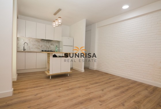Apartamento · Reventa - Torrevieja · Centro · Alicante · España
