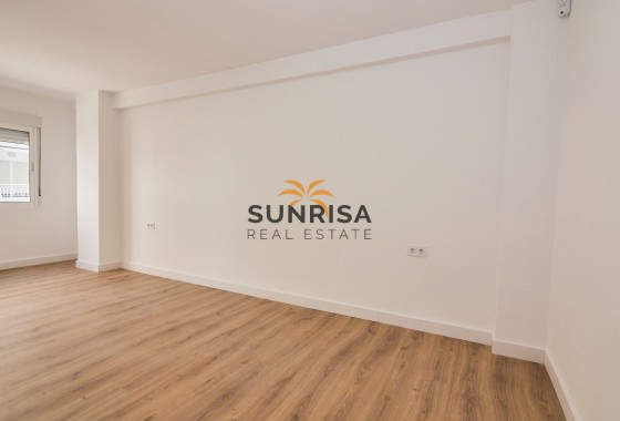 Apartamento · Reventa - Torrevieja · Centro · Alicante · España