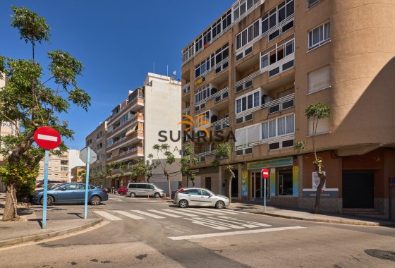 Appartement · Revente - Torrevieja · Centro · Alicante · Espagne